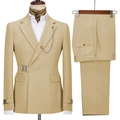 Detail of beige slim-fit suit with metallic chain lapel and side buckle closure - Champagne