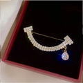 Golden smiley face brooch with sparkling diamonds and a teardrop pendant in a red box - 281# Smiling Face