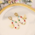 Detalle de pendientes de mariposa dorados con circonitas redondas de varios colores - Estilo de Mariposa Ovalada (6#)
