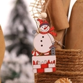 Ciondolo pupazzo di neve in legno con sciarpa rossa per decorazione dell'albero di Natale - Pupazzo di Neve in Piedi (P-Z39)