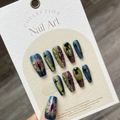 Cat-Eye-Nägel zum Aufkleben im dunklen Galaxy-Design mit handgefertigten Sternmustern - Extra Klein (XS) / Böses Auge