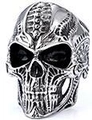 Detailed view of a silver stainless steel skull ring with gothic punk texture details - US Size 8 / Punk Retro Style (04205)