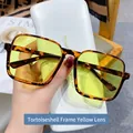 Gafas de sol retro cuadradas con montura de carey y lentes amarillas de moda - Montura Carey Lentes Amarillas