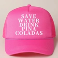 Détail de la casquette trucker rose avec impression Save Water et arrière en maille - Rouge Rose