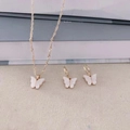 Parure minimaliste avec collier chaîne dorée et boucles d'oreilles papillon blanc - Parure collier et boucles d'oreilles papillon blanc (301 Papillon Blanc)