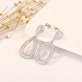 Eleganti orecchini a goccia in argento S925 con cristalli pavé su vassoio di ceramica - Stile Goccia Zirconia Pavé (Placcato Platino)