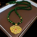Chinesische Goldhalskette mit grünen Jadeperlen und filigranem Longlife-Lock-Anhänger - Filigranes Langlebigkeitsschloss mit grünen Perlen Stil(40#)
