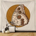Dettaglio dell'arazzo da parete con farfalla bohémien dai toni caldi per interni - 73X95CM / Tessuto Spazzolato