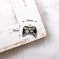 Retro black enamel game controller pendant charm in alloy, size 19mm x 16mm - 11# Black Gamepad (F032) / 10 Pieces Pack