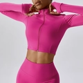 Conjunto de yoga rosa con chaqueta entallada con cremallera, agujeros para pulgar y mallas - M / Magenta