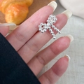 S925 Sterling Silber Perlenring mit Schleife und Perle, elegantes Damen-Schmuckstück - Elastischer Stil - HK Größe 12-16 / Silber
