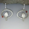 Vintage bird silhouette earrings in silver finish with red beads and hammer texture - Literary Bird with Red Bead (1) / Antique Silver