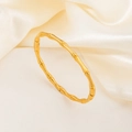 Eleganter 18k vergoldeter Bambus-Gelenkarmreif aus Edelstahl mit minimalistischem C-Design - Gold Bambus Vintage Stil (sztx012g)