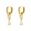 Detalle de pendientes dorados en forma de gota con circonitas claras y acabado pulido - Circoncita Blanca (Chapado en Oro)