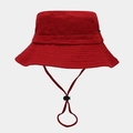 Detalle de gorro de pescador rojo de algodón con cordón ajustable y costuras finas - Rojo Oscuro Rayado