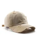 Distressed beige baseball cap in washed cotton with vintage ripped detailing - Beige