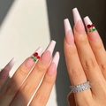 Lange Coffin-Press-on-Nägel mit rosa Ombré-Französisch und 3D-Kirsch-Diamant-Anhängern - Französischer langer Ballett-Kirsch-Strass-Stil (JP1623)