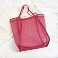 Grande borsa tote in rete trasparente magenta con manici lunghi per la spiaggia estiva - Rosa Rosso