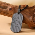 Collar militar para hombre de acero inoxidable negro con bandera de EE. UU. y letra D - Collar Letra D