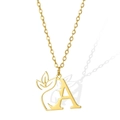 Collana dorata minimalista con lettera A e ciondolo con profilo del viso - Lettera A