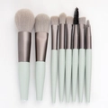 8-teiliges Make-up-Pinsel-Set mit hellgrünen Griffen und weichen Synthetikborsten - 8 Stück+Tasche / Hellgrün