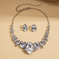 Parure de bijoux élégante en argent avec collier en strass goutte et ovale et boucles d'oreilles - Argent (Ensemble de 2 Pièces)