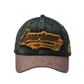 Detalle de gorra de béisbol vintage de mezclilla lavada con bordado 3D y visera - Verde