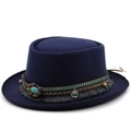 Cappello fedora blu navy in feltro di lana con fascia intrecciata e perline etniche - M (56-58cm) / Blu navy