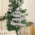 Decorazione natalizia in legno grigio a forma di albero con scritte festive e fiocco a quadri - Grigio