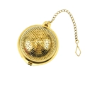 Infusor de té dorado de acero inoxidable 304 con cadena y gancho en fondo blanco - Redondo 5cm