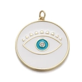 Detailaufnahme eines vergoldeten Evil-Eye-Anhängers mit weißem Emaille und Zirkonia - CX140-2 Weißer Emaille-Blick