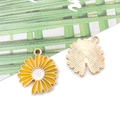 DIY yellow daisy enamel alloy pendant for earrings with golden back and floral details - Open Yellow Daisy (12067) / 18x21mm