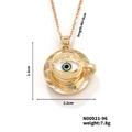 Dettaglio del pendente a occhio dorato con dimensioni 2,3 x 2,2 cm e peso di 7,8 g - Stile Tondo Cristallo Ambra Occhio Dorato (N00921-96)