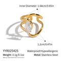 Detalle de anillo de acero inoxidable chapado en oro 18K con circonita marquesa - Estilo de Circón Marquesa (YYR025425) / Diámetro Interior 1,64 cm