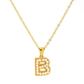 Elegante goldene Titan-Halskette mit perlenbesetztem Anhänger im Buchstaben-B-Design - Buchstabe B (SP723G-B)