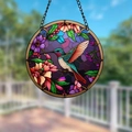 Gros plan détaillé d'un ornement colibri en acrylique avec une chaîne de suspension décorative - Colibri avec Fleurs (5)