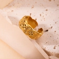 Adjustable gold plated titanium steel ring with an embossed diamond lattice pattern - Gold 68