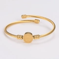 Brazalete dorado ajustable de acero inoxidable con medalla religiosa de San Benito - Dorado