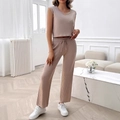 Lässiges Strick-Set in Kamel mit ärmellosem Crop-Top und hoch taillierter Hose mit weitem Bein - S / Khaki