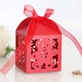 Scatola per caramelle a forma di orso rosso tagliata al laser con fiocco per feste - Rosso Perlato