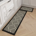 Absorbent non-slip kitchen mats with black and white geometric patterns on wood floor - 60x120cm / Steps Cuboid Pattern
