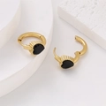 Elegant gold hoop earrings with heart-shaped black zircon inlay for women - Black
