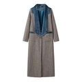 Cappotto scozzese stile britannico con colletto in velluto verde e silhouette lunga - S / Come mostrato