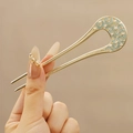 Épingle à cheveux dorée en U avec émail vert, perles et pompon papillon élégant - Perle de Nuage de Bon Augure Émail (193) / Or/Vert