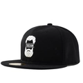 Detail der hochdichten Freedom-Stickerei auf der schwarzen Snapback-Baseballkappe - Schwarz(02)