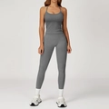 Naadloze grijze yogaset met een geribbelde haltertop en een legging met hoge taille - S / Vest + Leggings - Liberty Gray