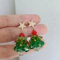Orecchini a perno natalizi fatti a mano con albero di perline e fiocco in cristallo rosso - Stella Opaca-14k-Perno in Argento / Stud orecchini