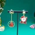 Pendientes navideños asimétricos con Papá Noel y caja de regalo en acabado dorado - Papá Noel Asimétrico y Caja de Regalo