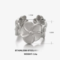 Zilveren roestvrijstalen open ring met een 3D plumeria bloemmotief in vintage stijl - Staalkleur