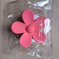 Matte pink flower hair claw clip for women made of durable resin in packaging - 7cm / Rose Red